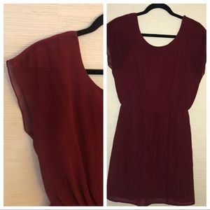 Burgundy dress with elastic cinched waist